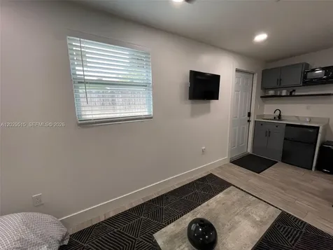 170 NE 60th Street Oakland Park FL 33334