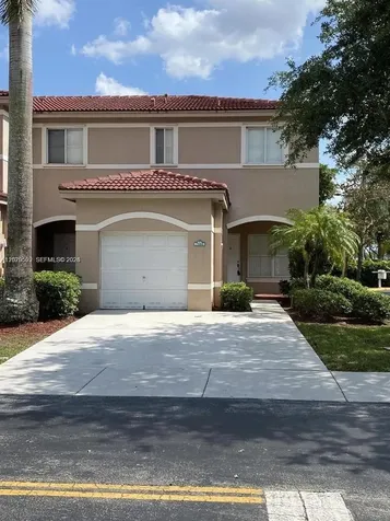 7980 S Southwood Circle Davie FL 33328