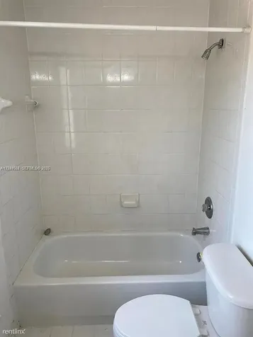 7980 S Southwood Circle Davie FL 33328