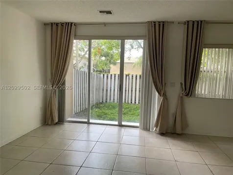 7980 S Southwood Circle Davie FL 33328