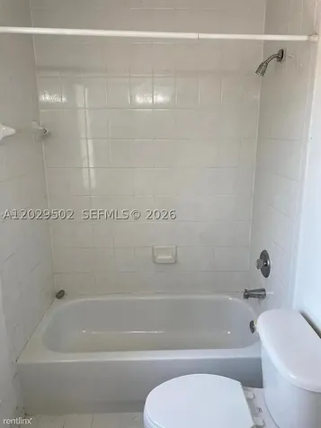 7980 S Southwood Circle Davie FL 33328