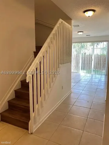 7980 S Southwood Circle Davie FL 33328