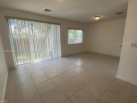7980 S Southwood Circle Davie FL 33328