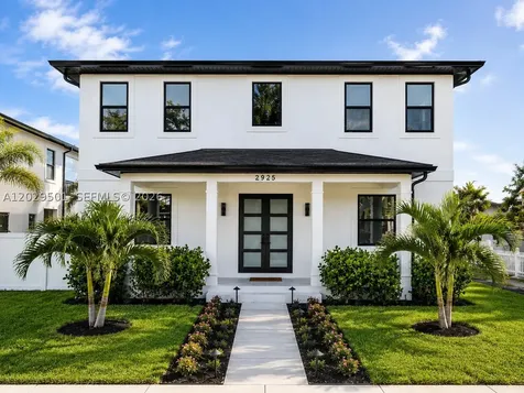2925 13th Street N St Petersburg FL 33704