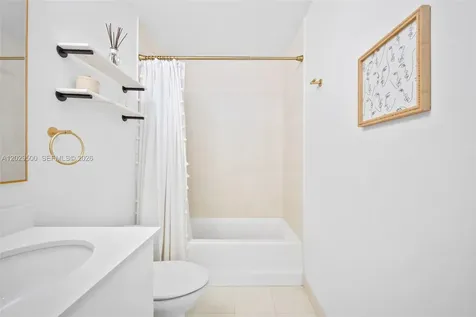 60 SW 13th Street Miami FL 33130