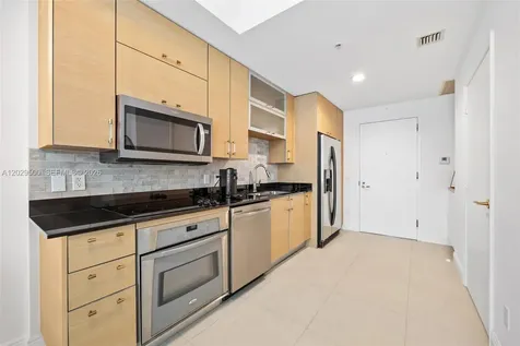 60 SW 13th Street Miami FL 33130