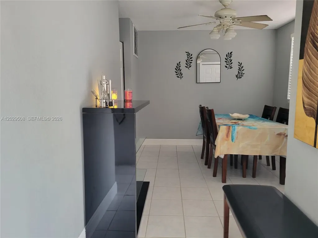 2560 NE 8th Terrace Pompano Beach FL 33064