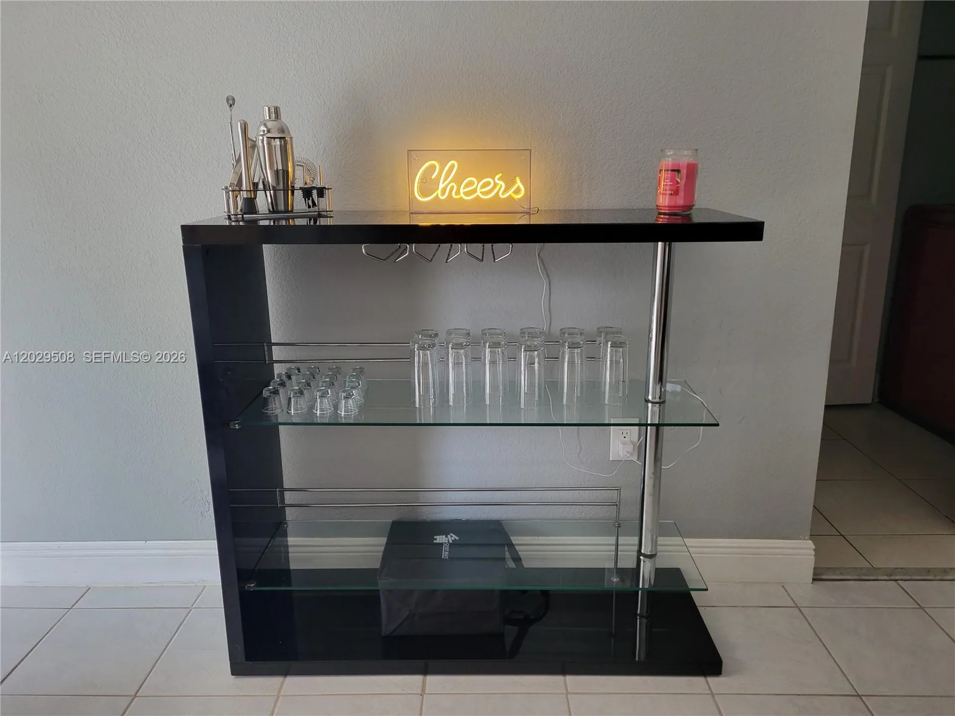 2560 NE 8th Terrace Pompano Beach FL 33064