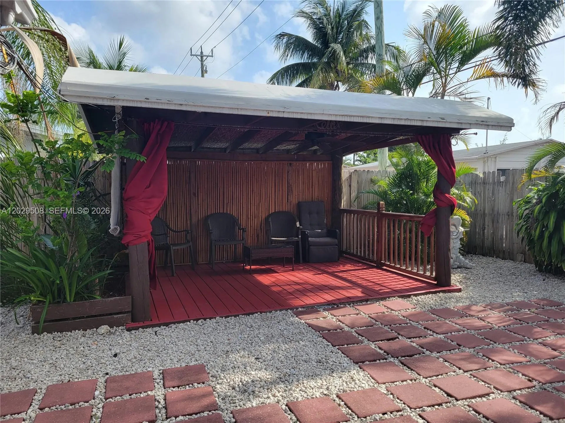 2560 NE 8th Terrace Pompano Beach FL 33064