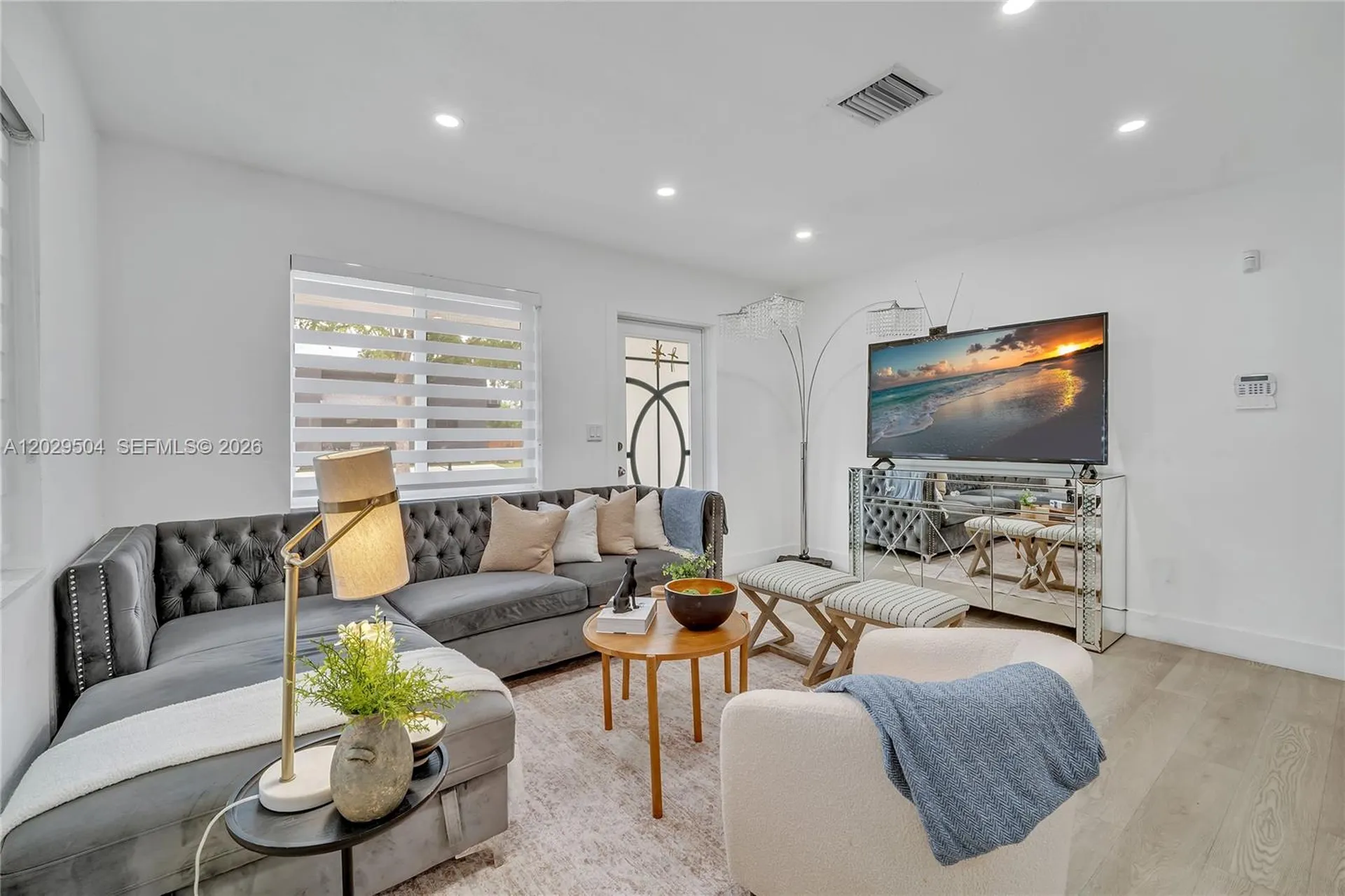 6404 Meade Street Hollywood FL 33024