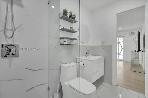 6404 Meade Street Hollywood FL 33024