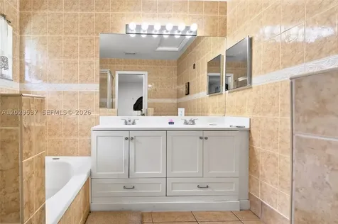 6124 NW 40th Street Coral Springs FL 33067