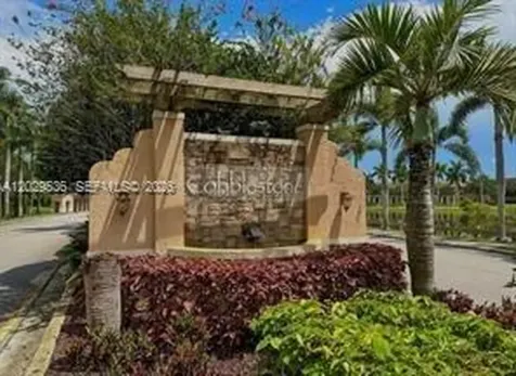 1075 SW 147th Avenue Pembroke Pines FL 33027