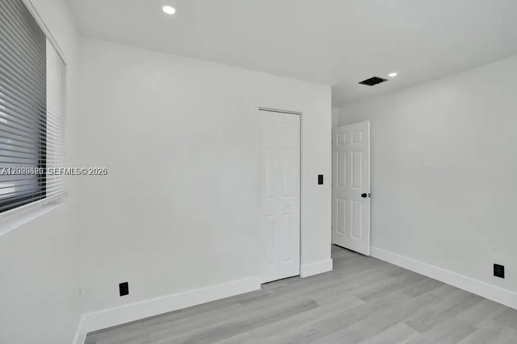 1628 NE 7th Avenue Fort Lauderdale FL 33305