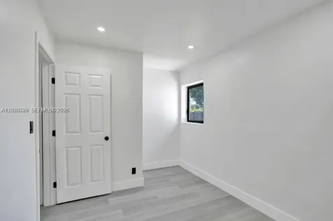 1628 NE 7th Avenue Fort Lauderdale FL 33305