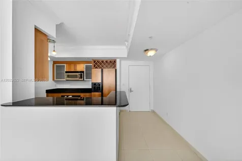 325 S Biscayne Boulevard Miami FL 33131