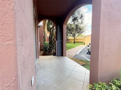 1000 Scotia Drive Hypoluxo FL 33462