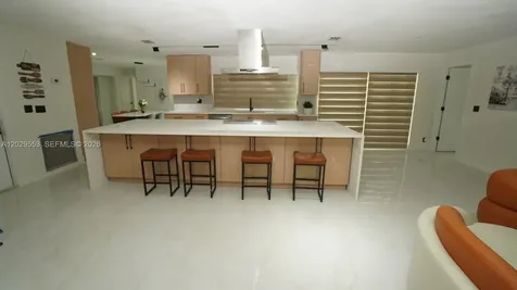 8105 NW 74th Terrace Tamarac FL 33321