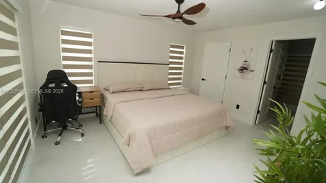 8105 NW 74th Terrace Tamarac FL 33321
