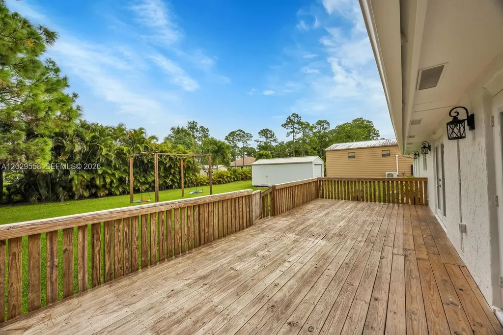 17107 N 84th Court N Loxahatchee FL 33470