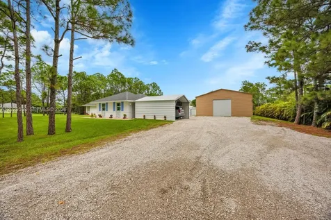 17107 N 84th Court N Loxahatchee FL 33470