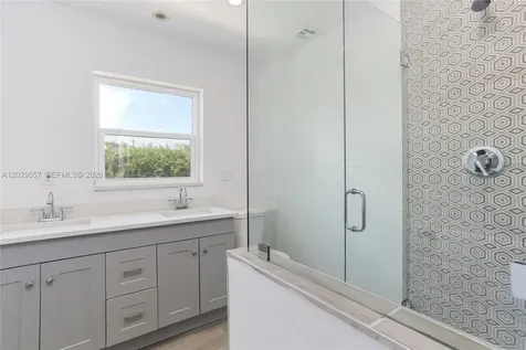 436 Gull Court North Palm Beach FL 33408