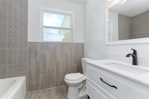 436 Gull Court North Palm Beach FL 33408