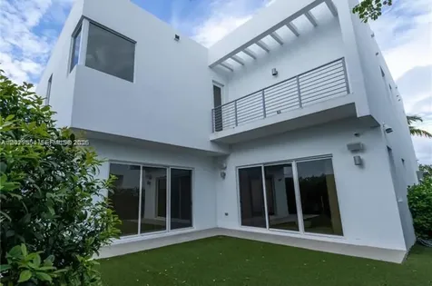 7480 NW 99th Avenue Doral FL 33178