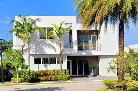 7480 NW 99th Avenue Doral FL 33178