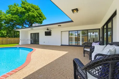 4407 W Park Road Hollywood FL 33021