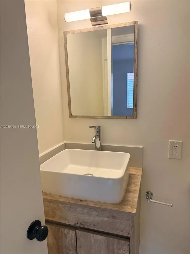 260 S Cypress Road Pompano Beach FL 33060