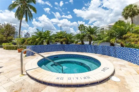 19707 Turnberry Way Aventura FL 33180