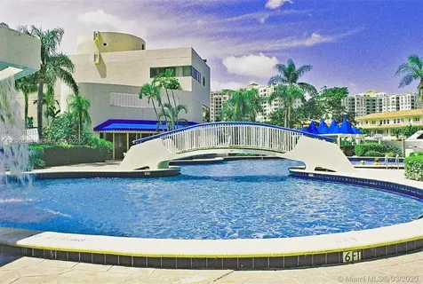 19707 Turnberry Way Aventura FL 33180