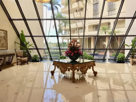 19707 Turnberry Way Aventura FL 33180