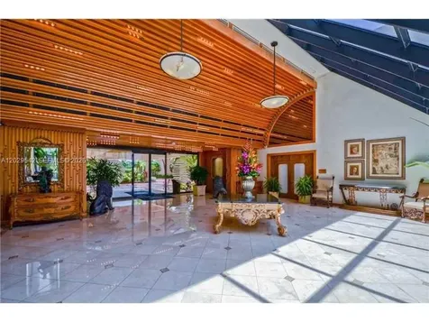 19707 Turnberry Way Aventura FL 33180