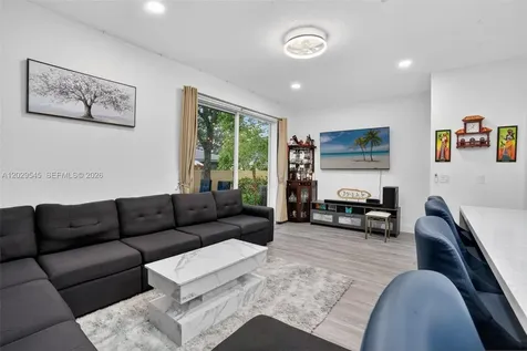 8904 SW 19th Street Miramar FL 33025