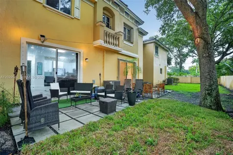 8904 SW 19th Street Miramar FL 33025