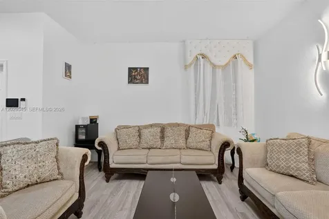 8904 SW 19th Street Miramar FL 33025