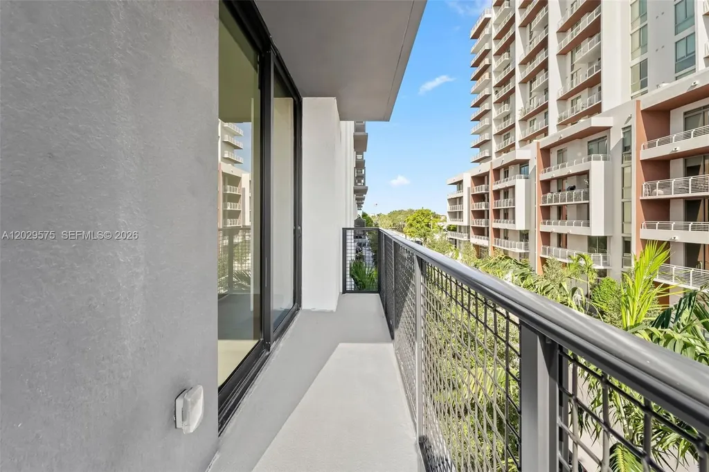 555 NE 8th Street Fort Lauderdale FL 33304