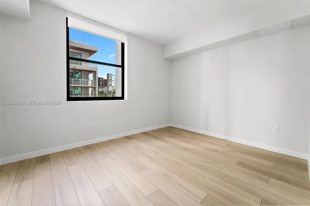 555 NE 8th Street Fort Lauderdale FL 33304