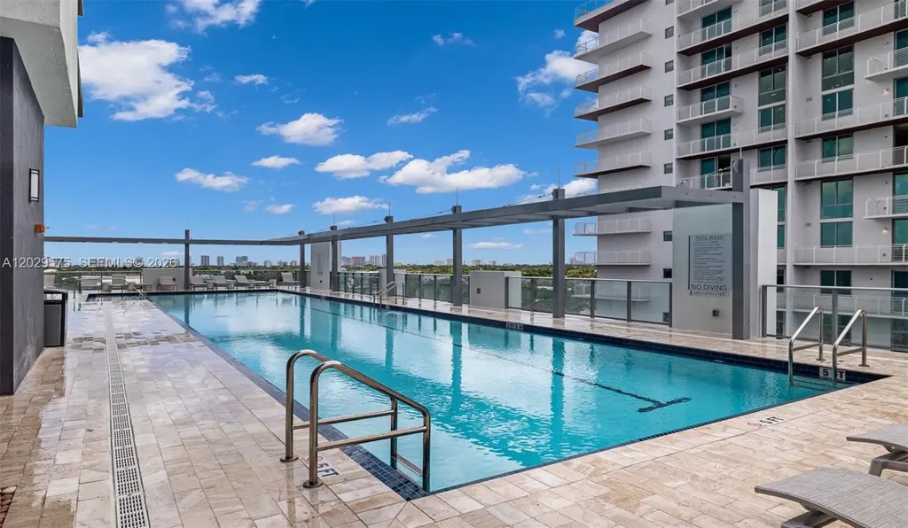 555 NE 8th Street Fort Lauderdale FL 33304