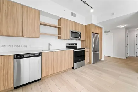 555 NE 8th Street Fort Lauderdale FL 33304