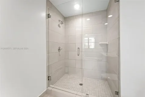 555 NE 8th Street Fort Lauderdale FL 33304
