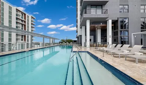 555 NE 8th Street Fort Lauderdale FL 33304