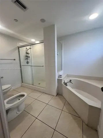 10750 NW 66th Street Doral FL 33178