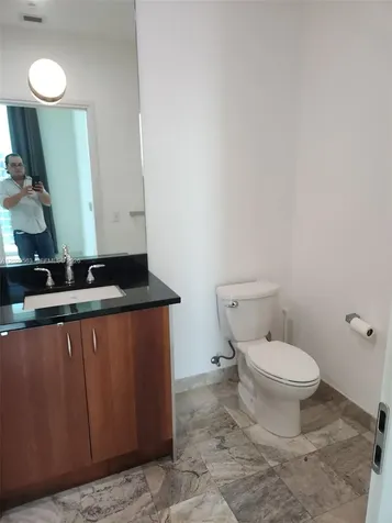 300 S Biscayne Boulevard Miami FL 33131