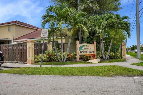 200 NW 114th Avenue Sweetwater FL 33172