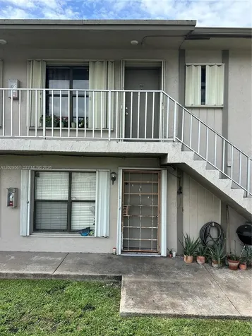 15360 SW 72 Street Miami FL 33193