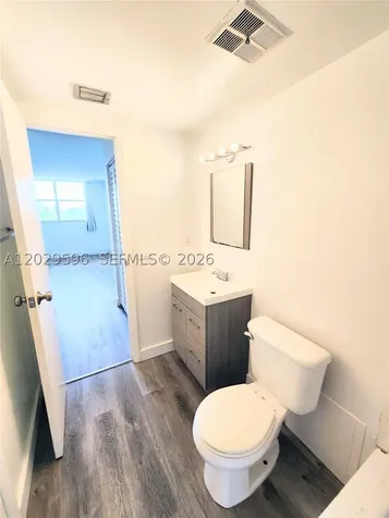 16465 NE 22nd Avenue North Miami Beach FL 33160