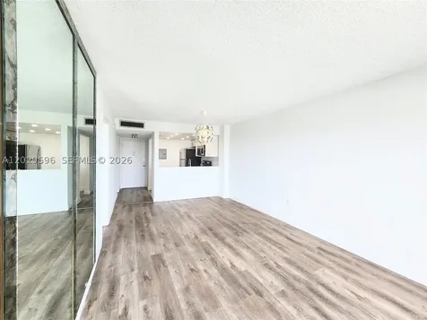 16465 NE 22nd Avenue North Miami Beach FL 33160